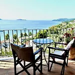 Athena Skiathos ゲストハウス 4*