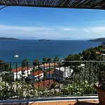 Athena Skiathos ゲストハウス