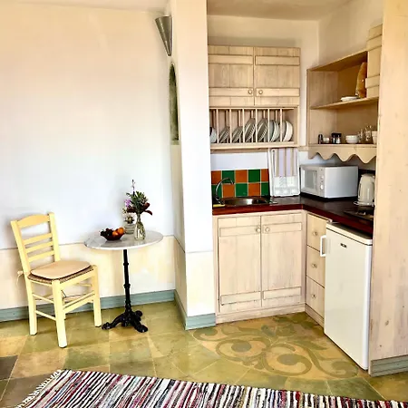 Athena Skiathos Konukevi Megali Ammos (Skiathos)