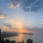 Athena Skiathos بيت ضيافة 4*