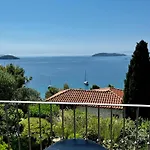 Athena Skiathos Gæstehus