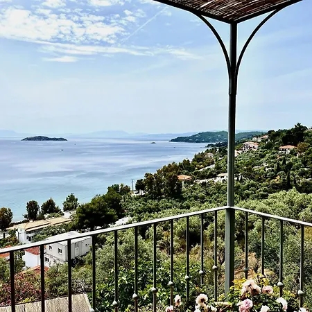 بيت ضيافة Athena Skiathos شاطئ ميغالي أموس