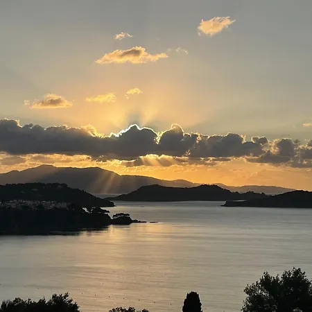 Athena Skiathos بيت ضيافة شاطئ ميغالي أموس