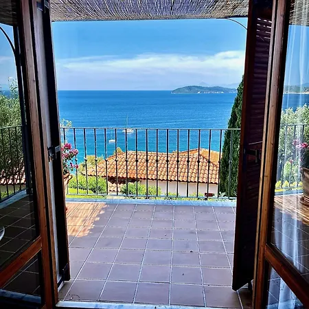 Athena Skiathos 4* Megali Ammos (Skiathos)