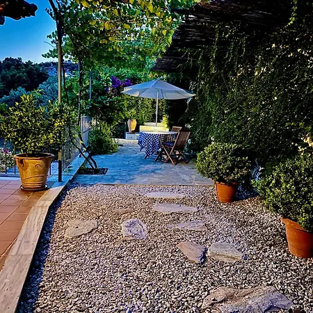 Athena Megali Ammos (Skiathos)