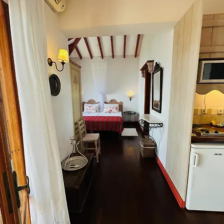 Guest house Athena