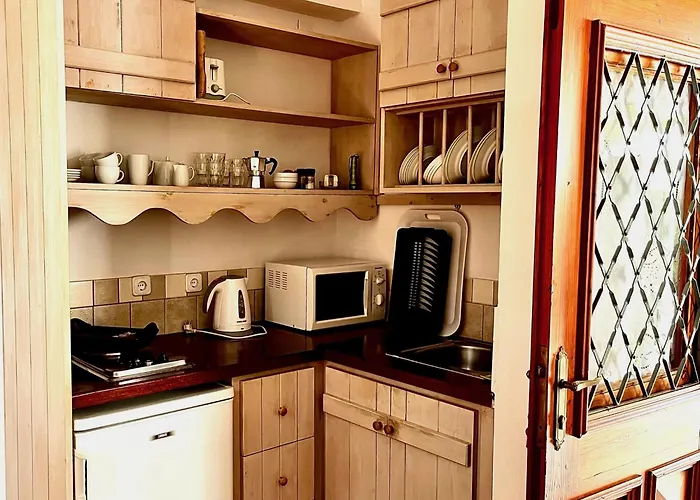 Athena Skiathos Pensión Megali Ammos (Skiathos)