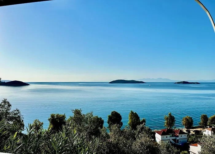 Athena Skiathos Konukevi Megali Ammos (Skiathos)