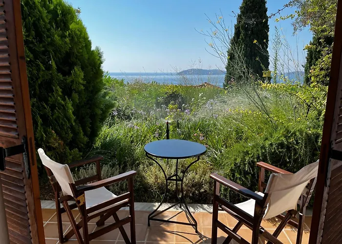 Athena Skiathos Megali Ammos (Skiathos)