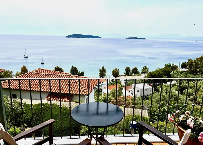 Athena Skiathos Megali Ammos (Skiathos)